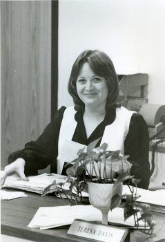 Teresa Parker 1977